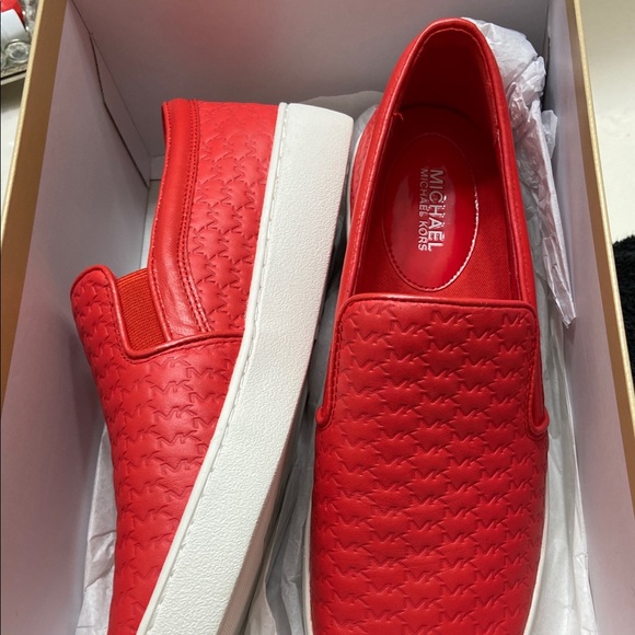 michael kors keaton slip on red